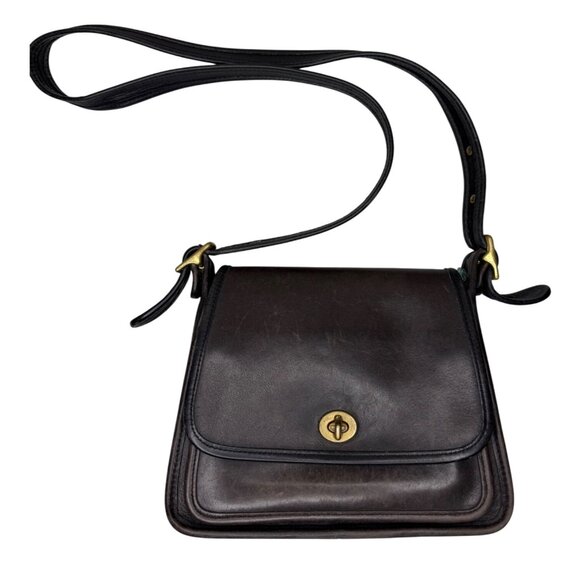 Vintage Coach Black Leather Shoulder Bag With Brass Hardware & Turn Lock Closure - Picture 1 of 15